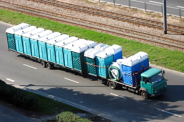 Best Porta potty rental near me  in Wood Dale, IL